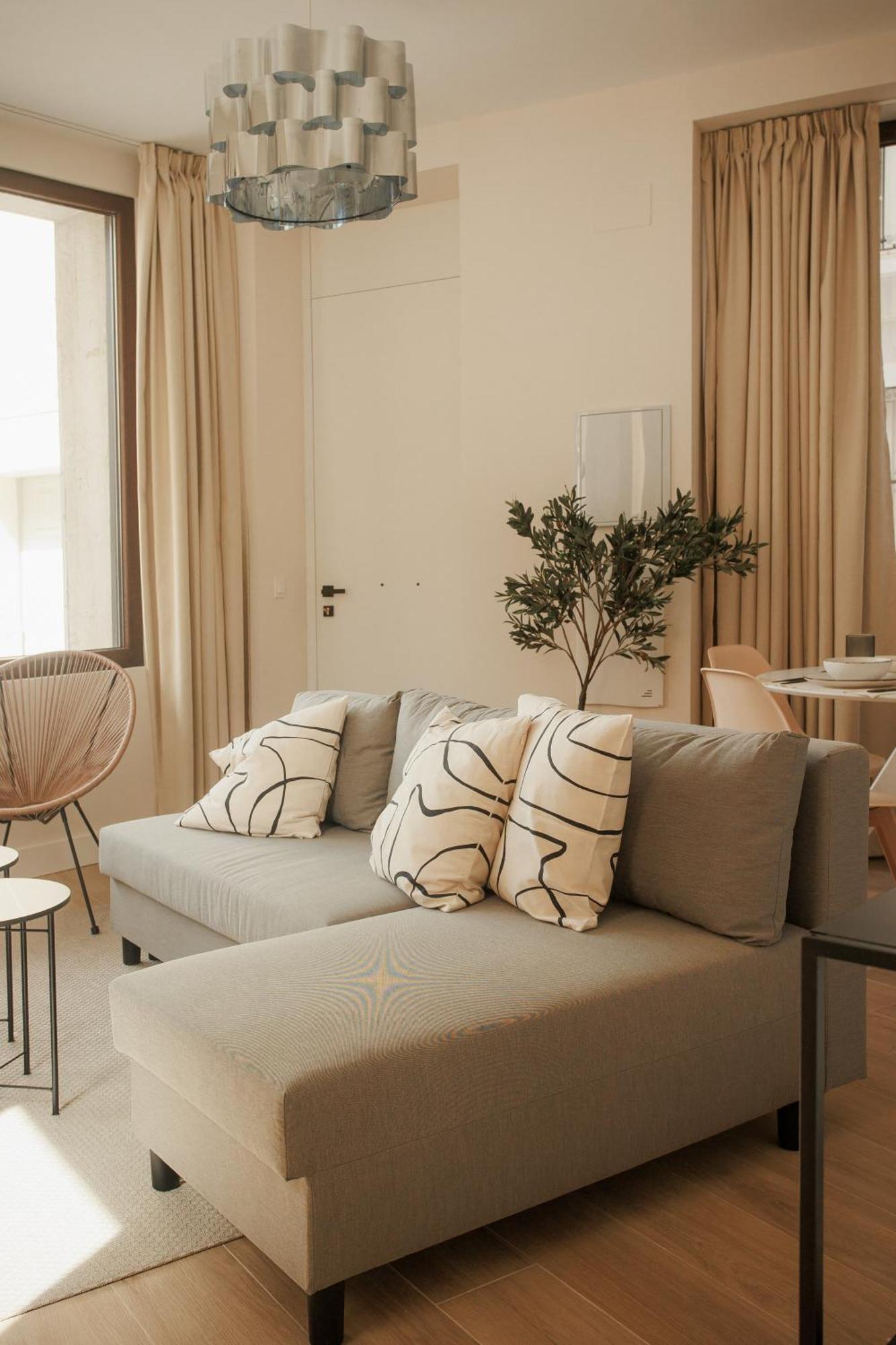 Apartamentos Cervantes Бадахос Экстерьер фото