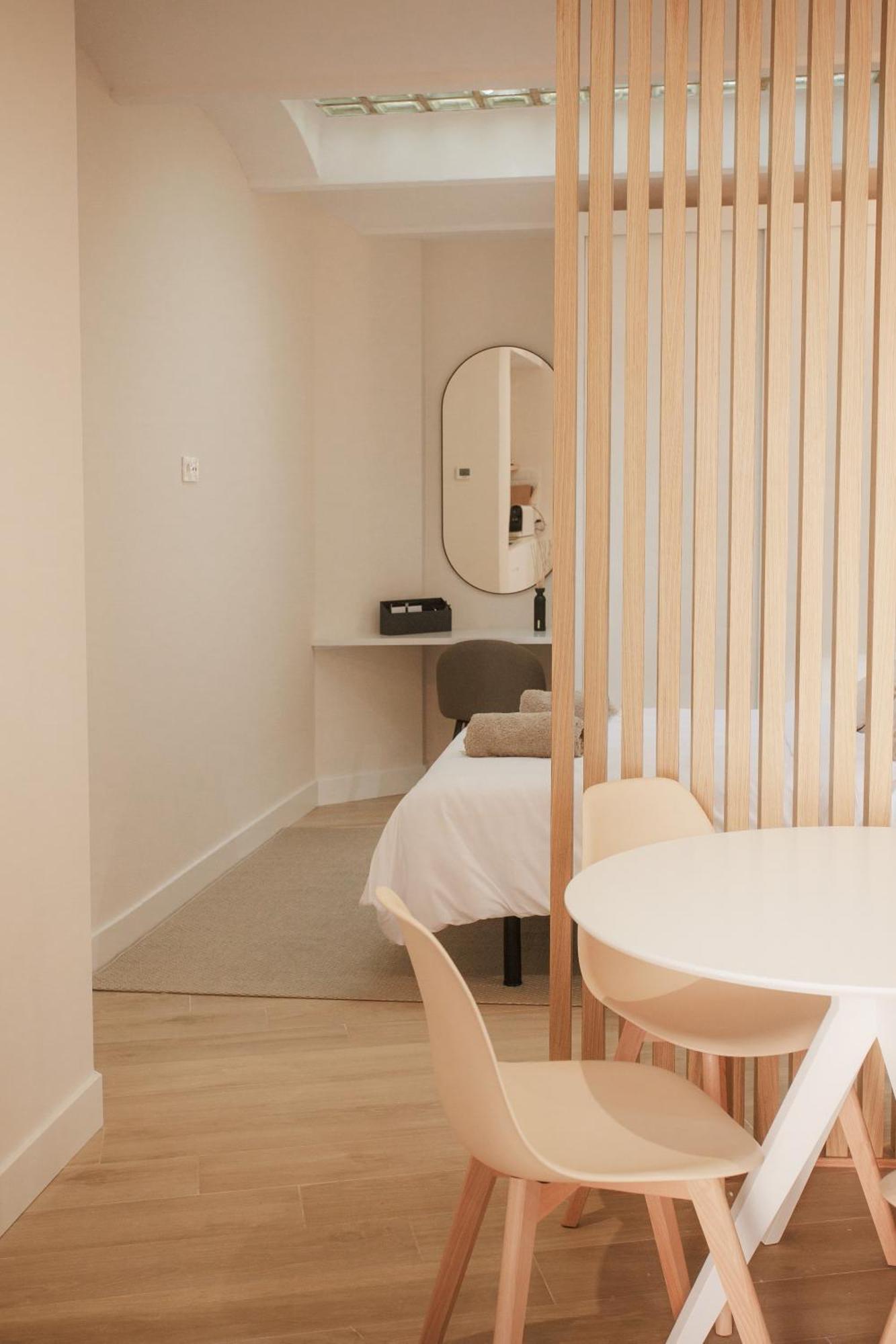Apartamentos Cervantes Бадахос Экстерьер фото