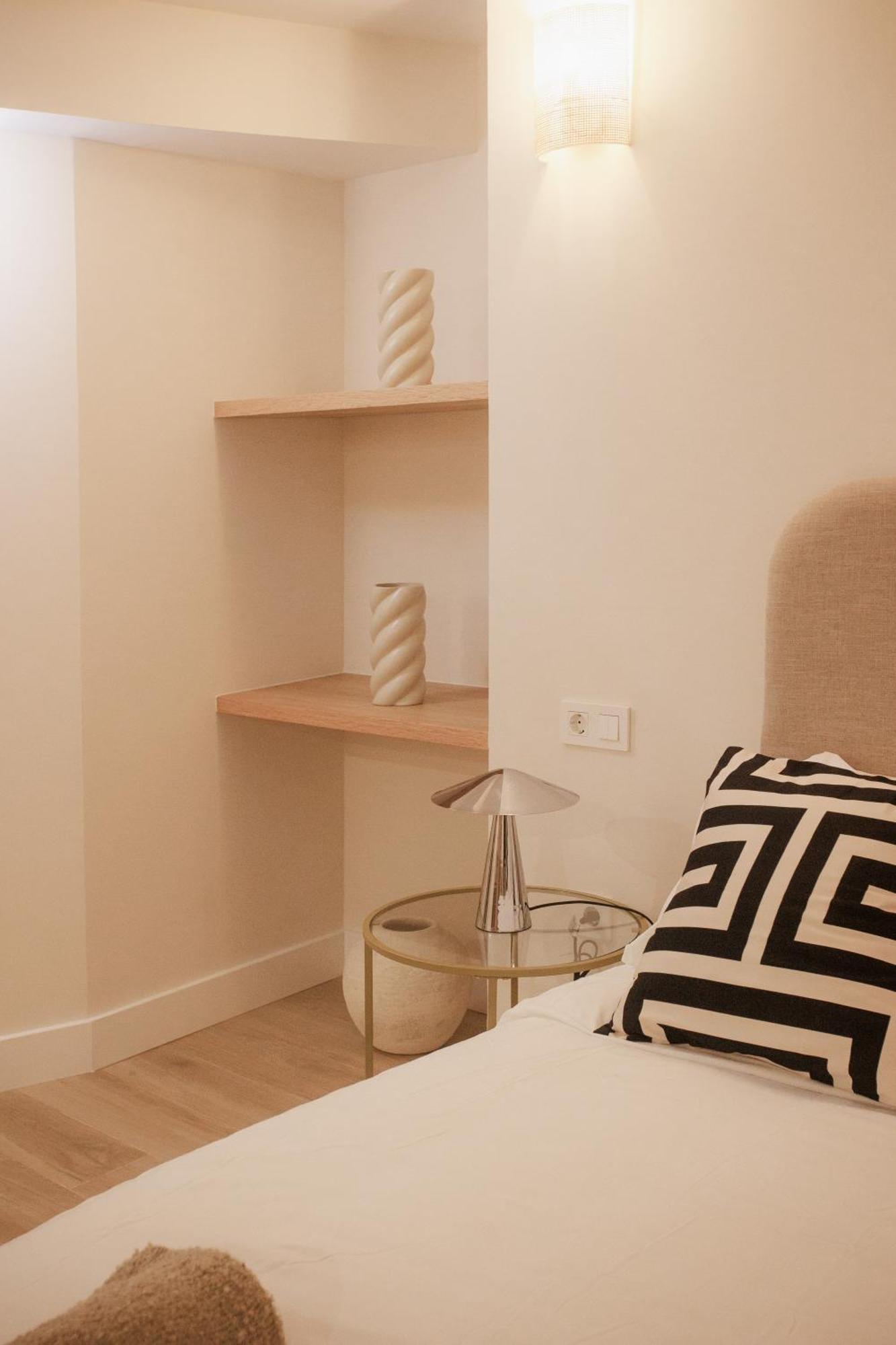 Apartamentos Cervantes Бадахос Экстерьер фото