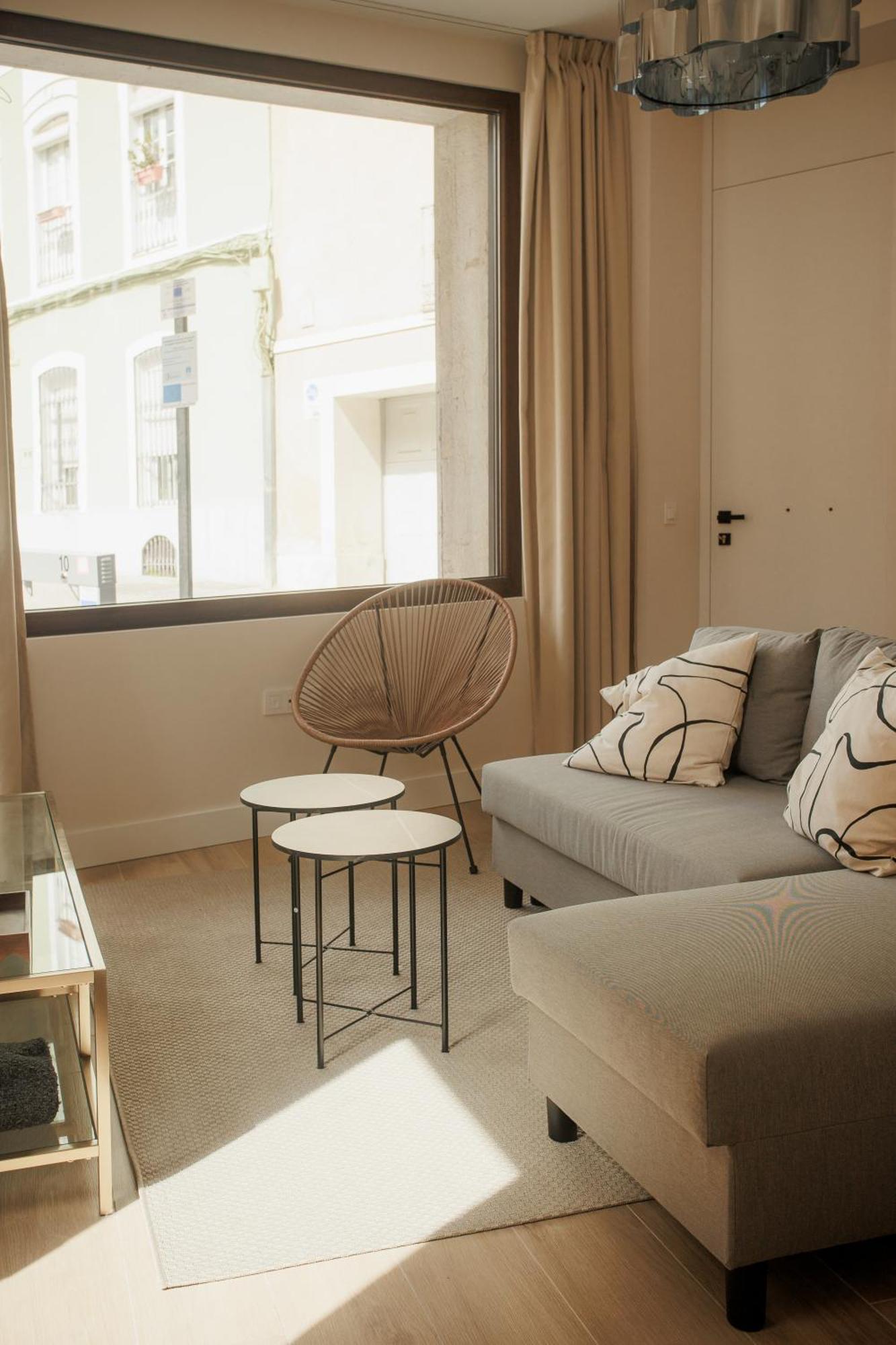 Apartamentos Cervantes Бадахос Экстерьер фото