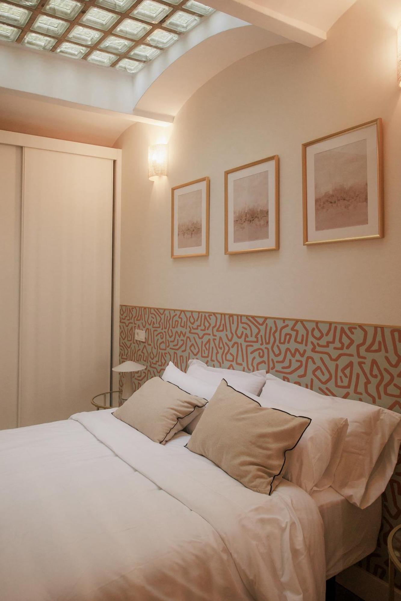 Apartamentos Cervantes Бадахос Экстерьер фото